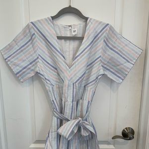 Women’s size 0 GAP dress